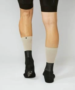 Fingerscrossed Socks - Block - Sand/Black