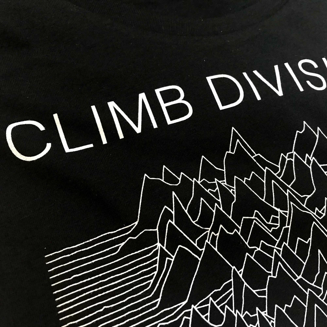 Volata Magazine Volata - Climb Division - Organic Cotton Unisex T-Shirt Camiseta
