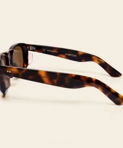 AVVENTURAWORLD EZE | DARK TORTOISE Avventura Sunglasses