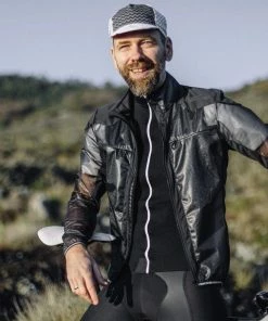 Isadore - The Essential Jacket On Bike
