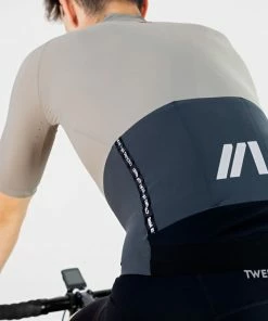 TwentyOne On Bike Aero Lightweight Jersey - - Men