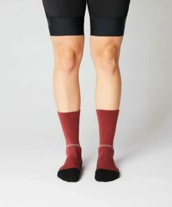 Fingerscrossed Merino Socks - Burgundy