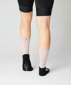 Fingerscrossed Merino Socks - Dusty Pink