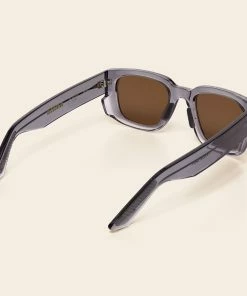 AVVENTURAWORLD Avventura Sunglasses NIZZA | SMOKE