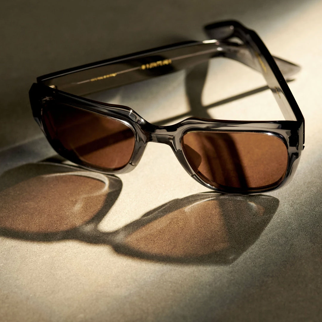 AVVENTURAWORLD Avventura Sunglasses NIZZA | SMOKE