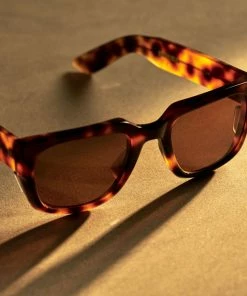 AVVENTURAWORLD NIZZA | DARK TORTOISE