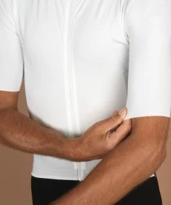 Ashmei Men's Evo Cycle Jersey On Bike