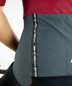 TwentyOne On Bike Aero Lightweight Jersey - - Women