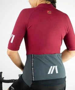 TwentyOne On Bike Aero Lightweight Jersey - - Women