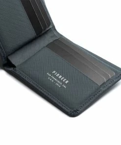 Pioneer Carry - Division Billfold Archive Sale