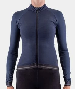 Isadore - Long Sleeve Medio Merino Jersey Women On Bike