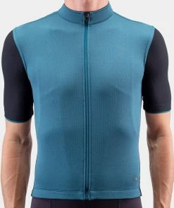 Isadore - Signature Cycling Jersey Atlantic Blue/Black On Bike
