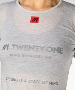 TwentyOne Factory Midweight Merino Mesh Base Layer - Women