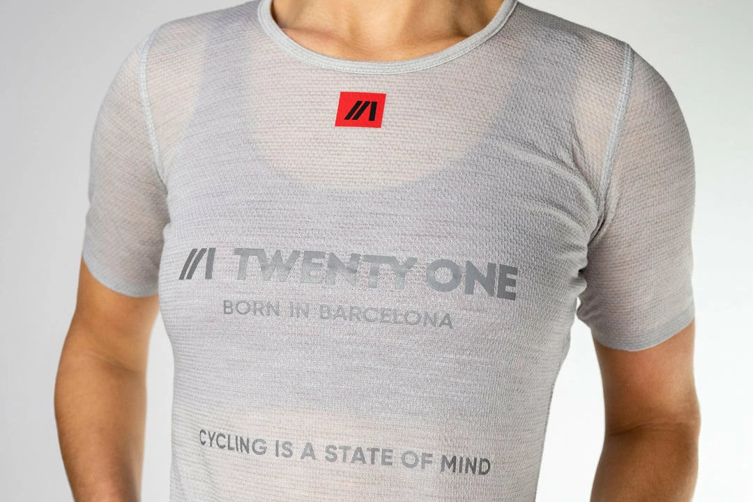 TwentyOne Factory Midweight Merino Mesh Base Layer - Women