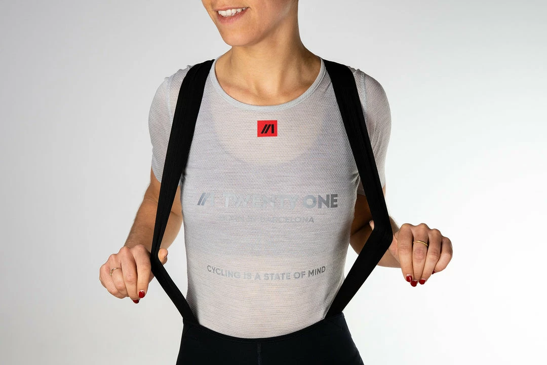 TwentyOne Factory Midweight Merino Mesh Base Layer - Women