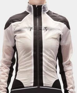 Isadore - Women Essential Jacket On Bike